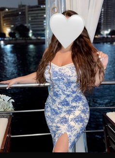 Sara - escort in Dubai Photo 2 of 2