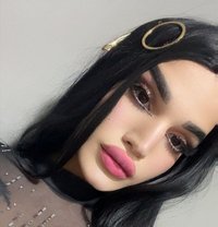 Sara - Transsexual escort in Beirut