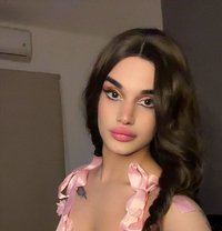 Sara - Transsexual escort in Beirut