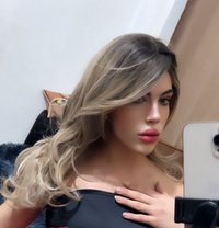 Sara - Acompañantes transexual in Beirut Photo 1 of 4