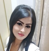 Sara - escort in Muscat