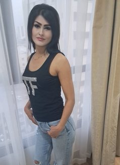 Sara - escort in Muscat Photo 6 of 7