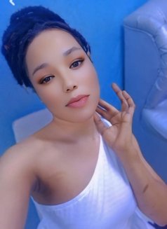 Sara - puta in Riyadh Photo 1 of 1