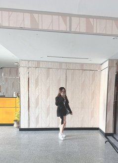 Sara - puta in Al Manama Photo 6 of 6