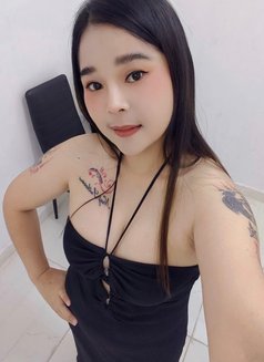 Sara - escort in Al Sohar Photo 4 of 4