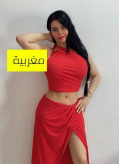 Sara - escort in Al Sohar Photo 3 of 5