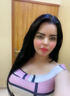 Sara - escort in Al Sohar Photo 4 of 5