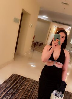 Sara - masseuse in Al Sohar Photo 3 of 9