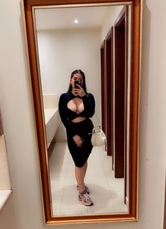 Sara - Masajista in Al Sohar Photo 6 of 9