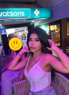 Sara - escort in Phuket Photo 2 of 6