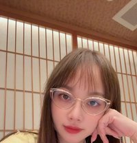 Sara - escort in Tokyo