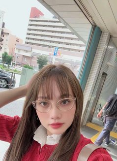 Sara - escort in Tokyo Photo 14 of 15