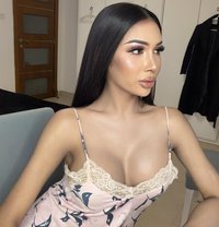 ‏SARA - Acompañantes transexual in Al Manama Photo 16 of 16