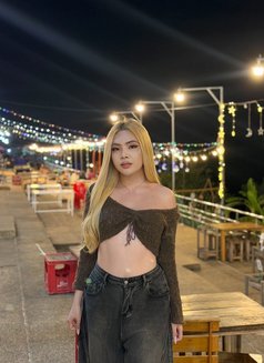 Sara - masseuse in Phuket Photo 5 of 7