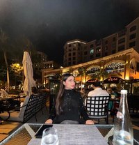 Sara - puta in Al Manama