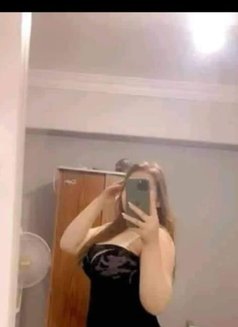 Sara - escort in Muscat Photo 1 of 1