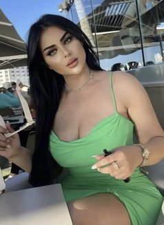 Sara - escort in Muscat Photo 6 of 6