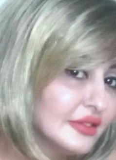 Sara - escort in Muscat Photo 5 of 8