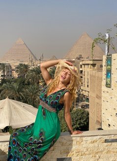 Gia Young Latina Versatile - Transsexual escort in Cairo Photo 16 of 18