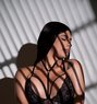 Sara Young Latina Versatile - Acompañantes transexual in Rome Photo 1 of 17