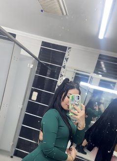 Saraa - escort in Riyadh Photo 7 of 9