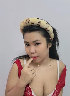 Sarah 340 - escort agency in Riyadh Photo 3 of 12