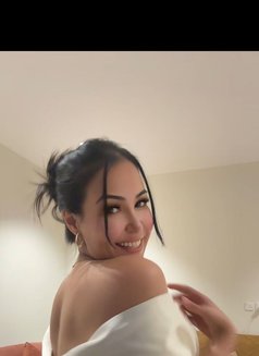 Sarah 340 - escort agency in Riyadh Photo 11 of 12