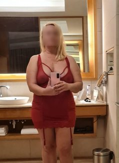 Sarah A Level Milf - escort in Dubai Photo 8 of 8