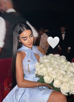 Sarah C - escort in Dubai Photo 14 of 20