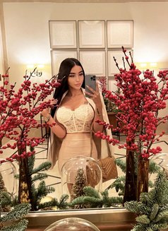 Sarah C - escort in Dubai Photo 15 of 20