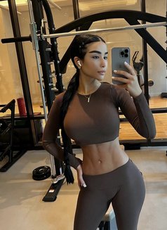 Sarah C - escort in Dubai Photo 16 of 20