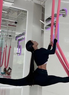 Sarah C - escort in Dubai Photo 17 of 20