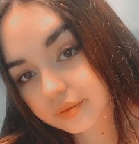 Sarah - escort in Alexandria