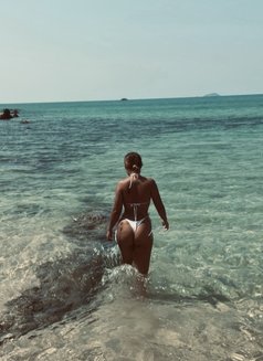 Sarah available - escort in Pattaya Photo 18 of 25