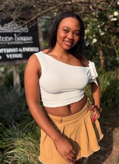 Sarah, Best in Sex - escort in New Delhi Photo 3 of 4