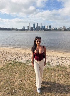 Sarah Big Boobz - escort in Dubai Photo 5 of 8