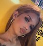 Sarah Bluee - Transsexual escort in Bali Photo 1 of 6