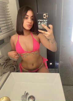 Sarah - escort in Dubai Photo 4 of 16