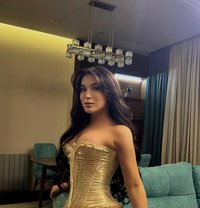 Sarah Divine.20 sm - Transsexual escort in Riyadh Photo 5 of 15