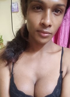 Sarah - dusky tamil Shemale - Transsexual escort in Chennai Photo 7 of 10