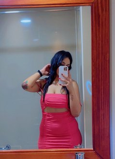 Sarah - escort in Dubai Photo 5 of 16