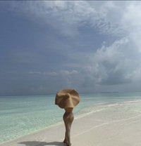 Sarah - escort in Al Ain