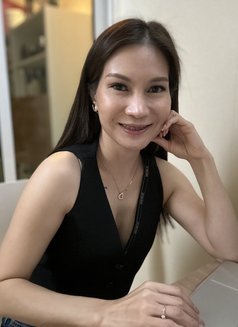 Sarah - escort in Bangkok Photo 1 of 1