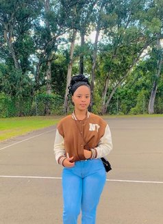 Sarah - escort in Candolim, Goa Photo 6 of 6