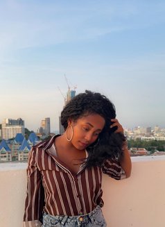 Sarah - escort in Pattaya Photo 3 of 7