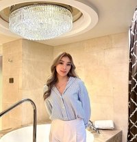 Sarah - escort in Ras al-Khaimah