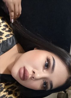 Sarah from Thailand - escort in Khobar Photo 5 of 5