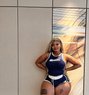 Sarah - escort in Kuwait Photo 2 of 3