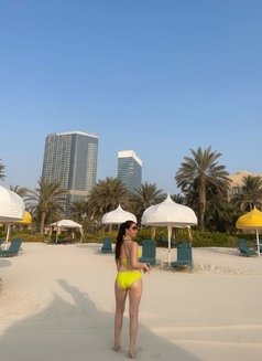 Sarah independent Nuru massage - escort in Dubai Photo 5 of 9