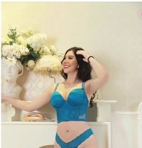 Sarah independent Nuru massage - escort in Dubai Photo 4 of 9